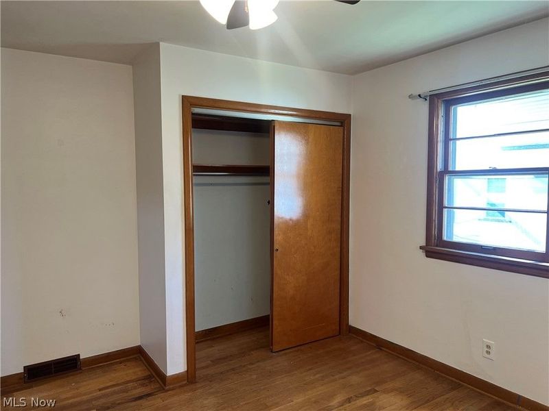554 E Taggart Street, East Palestine, OH 44413 Photo 12