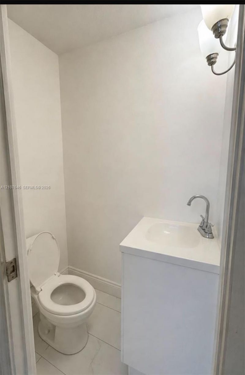 75 NW 116th St , Miami, FL 33168 Photo
