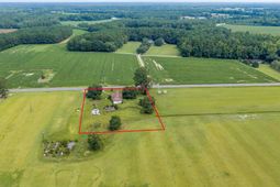 1828 Green Sea Rd. photo 4