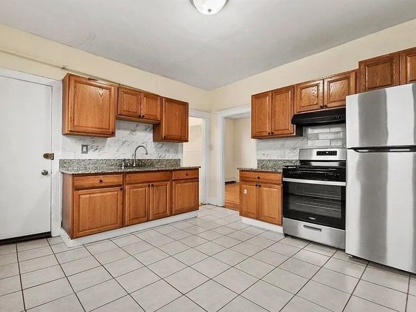 103 Brunswick St, Unit 1, Boston, MA 02121