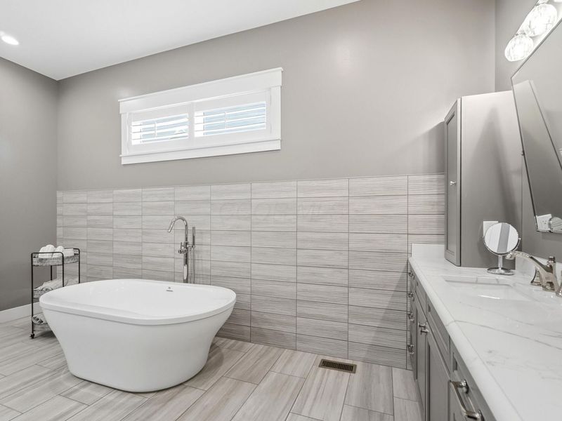 5675 Evans Farm Drive, Lewis Center, OH 43035 Photo 44