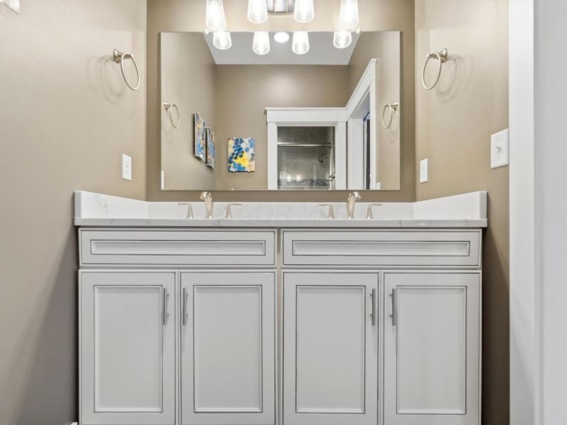 5675 Evans Farm Drive, Lewis Center, OH 43035 Photo 69