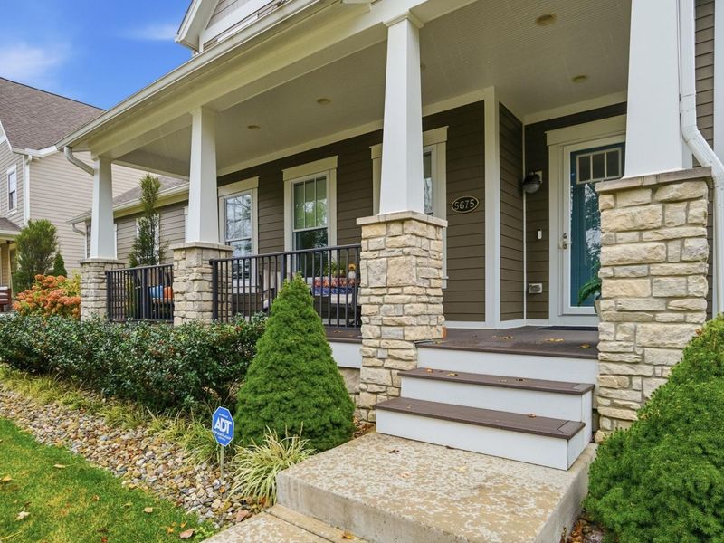 5675 Evans Farm Drive, Lewis Center, OH 43035 Photo 9