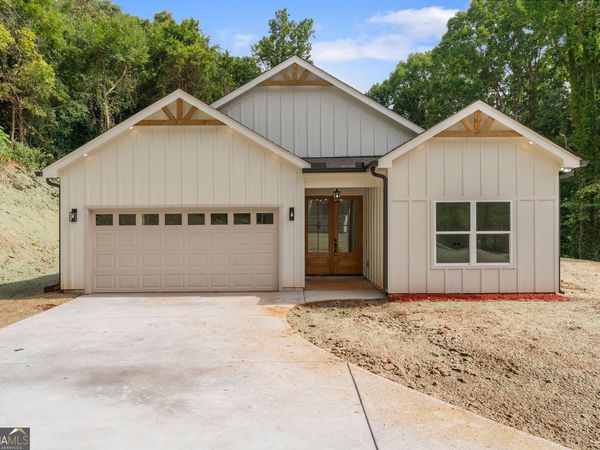 4635 Perry Rd, Gainesville, GA 30506