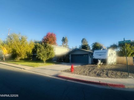 3390 Idlewild Drive, Reno, NV 89509 Photo