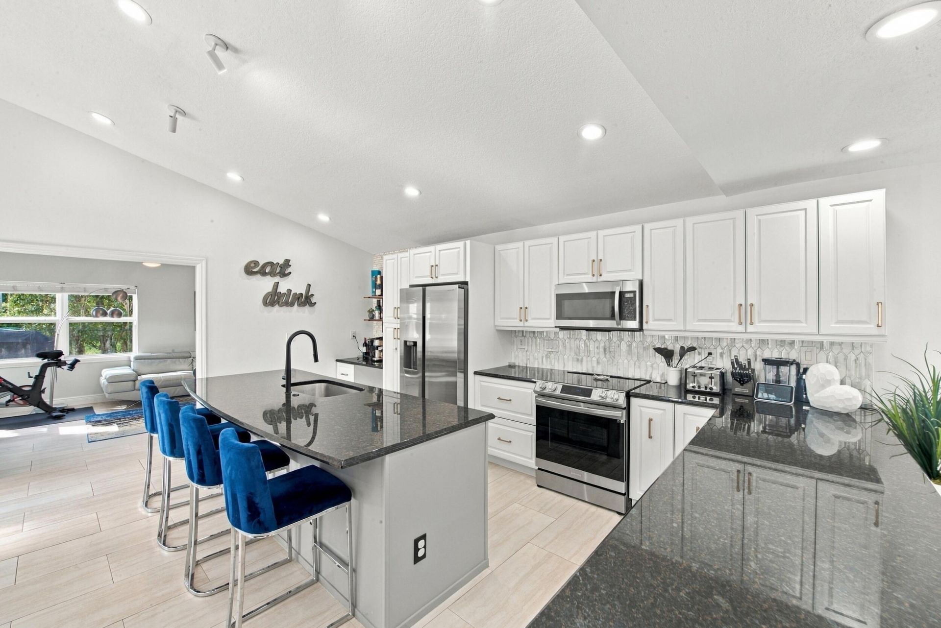 8928 Escondido Way E, Boca Raton, FL 33433 Photo