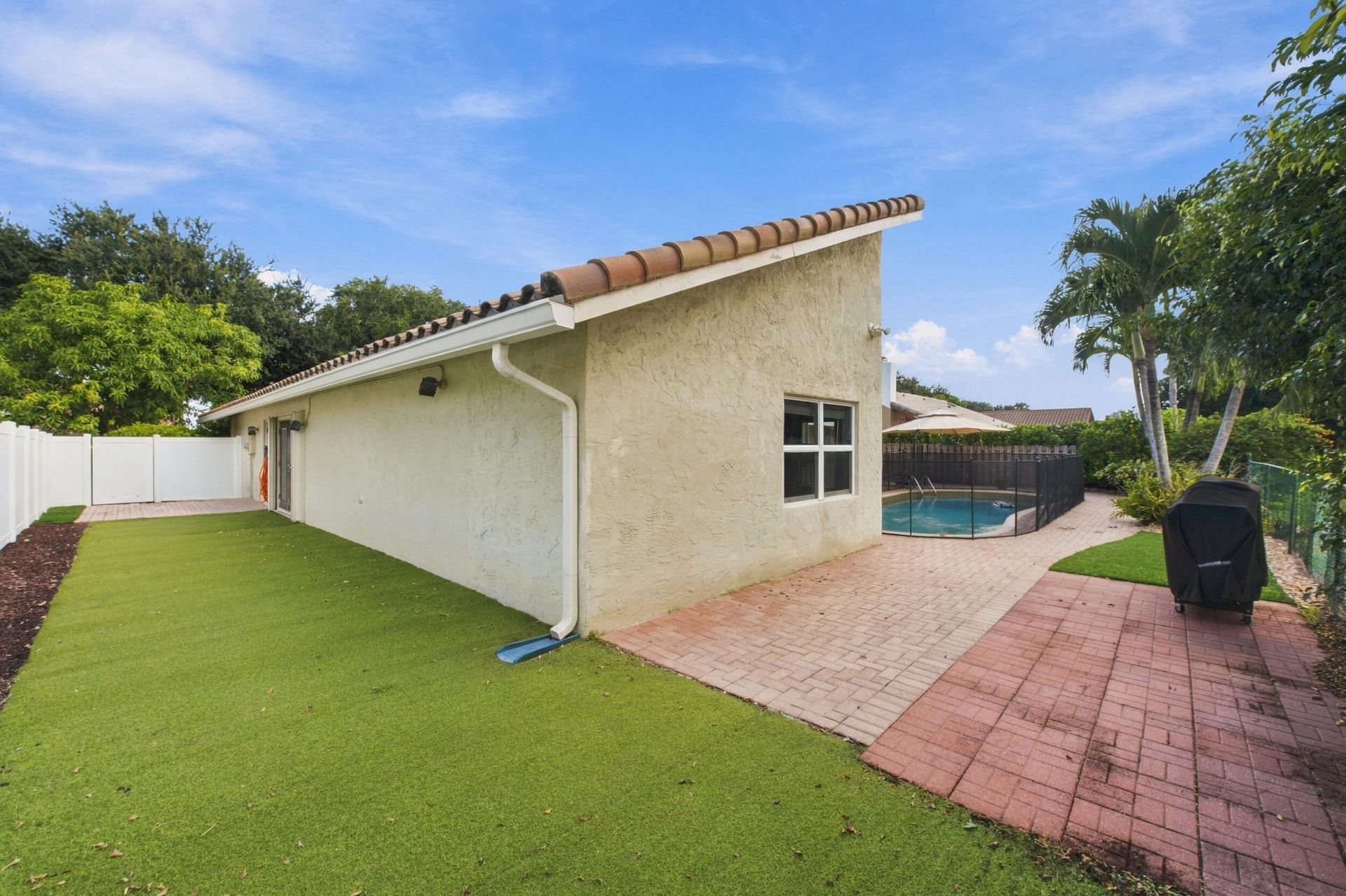8928 Escondido Way E, Boca Raton, FL 33433 Photo