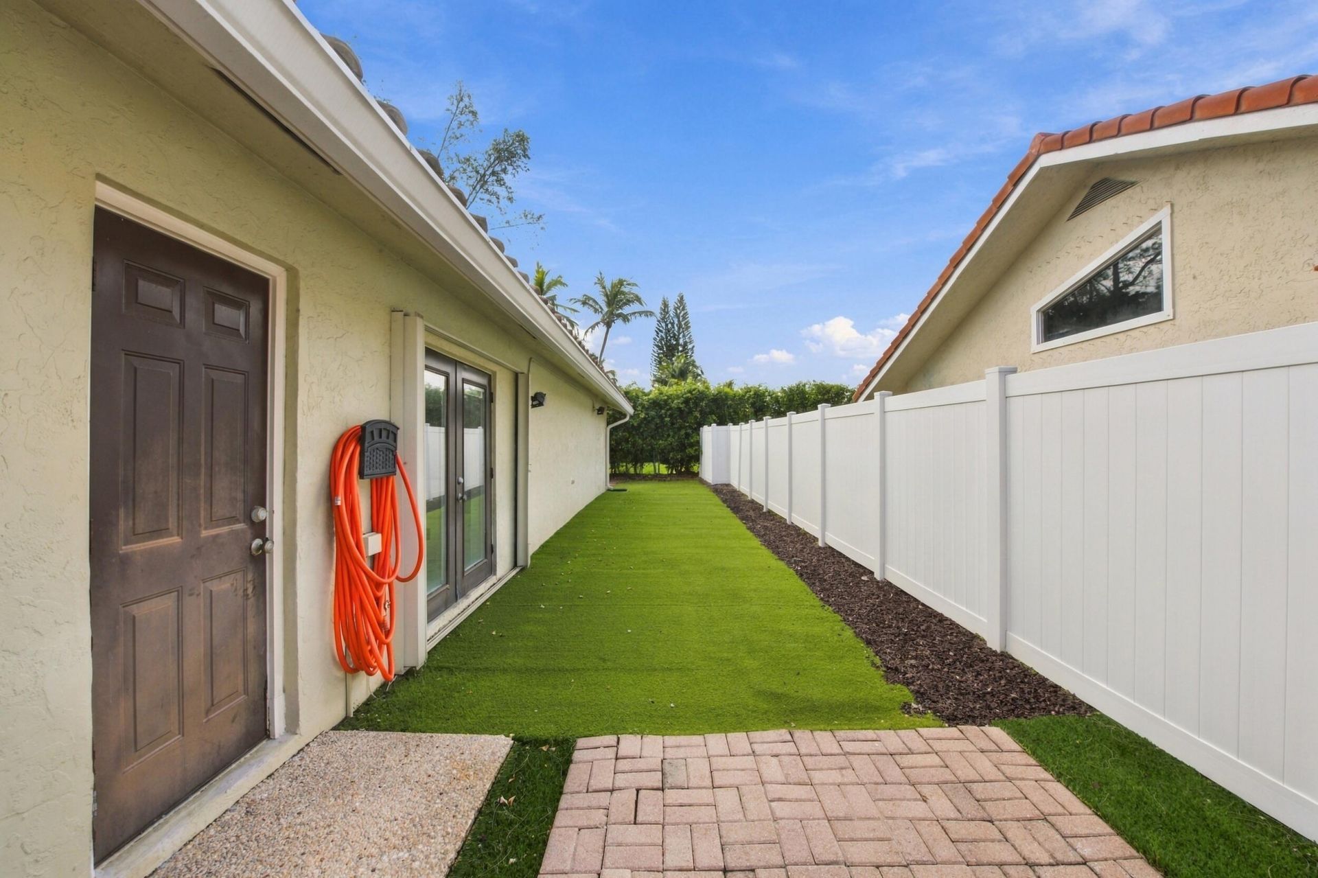 8928 Escondido Way E, Boca Raton, FL 33433 Photo