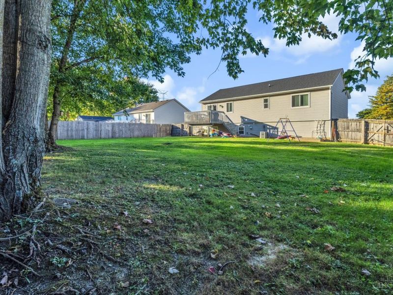 687 Mockingbird Lane, Union Township, OH 45244 Photo 6