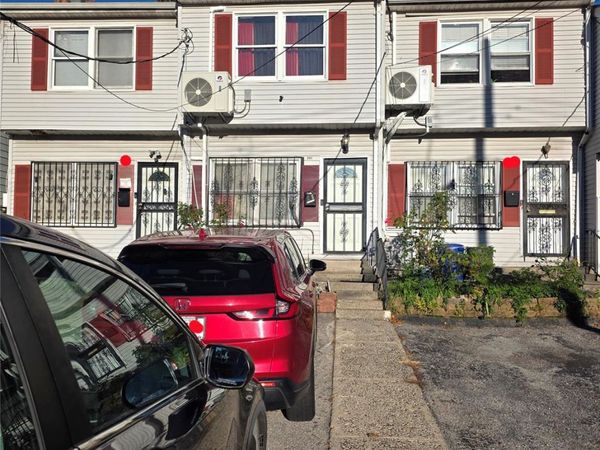 115 S 9th Avenue , Mount Vernon, NY 10550