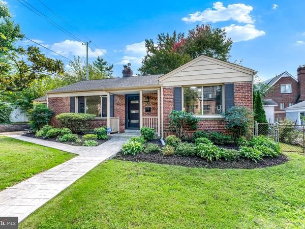 6015 FOREST ROAD , CHEVERLY, MD 20784