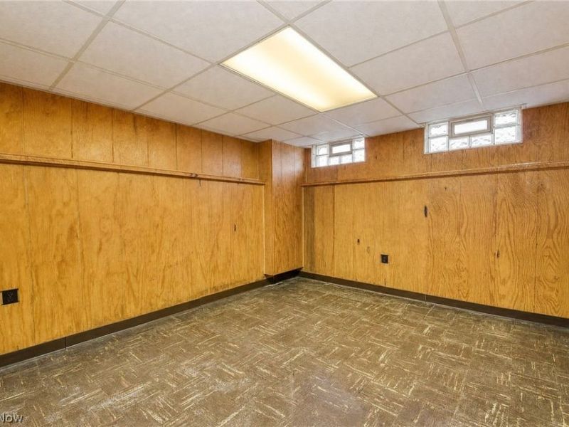 20430 Tracy Avenue, Euclid, OH 44123 Photo 27