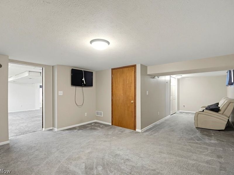 1047 Berkshire Drive, Macedonia, OH 44056 Photo 39