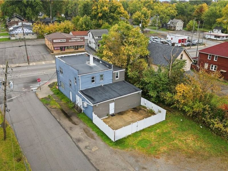 2006 Youngstown Road SE, Warren, OH 44484 Photo 5