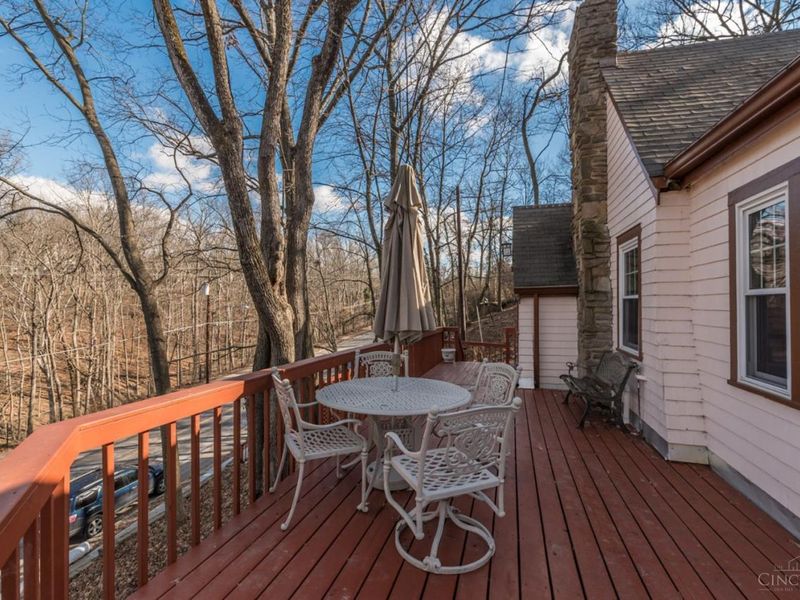 503 McAlpin Avenue, Cincinnati, OH 45220 Photo 18