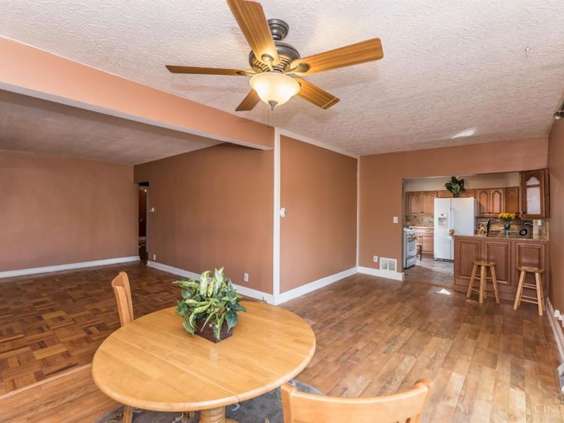 503 McAlpin Avenue, Cincinnati, OH 45220 Photo 4