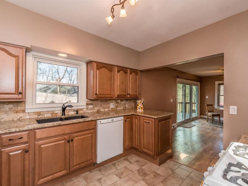 503 McAlpin Avenue, Cincinnati, OH 45220 Photo 5