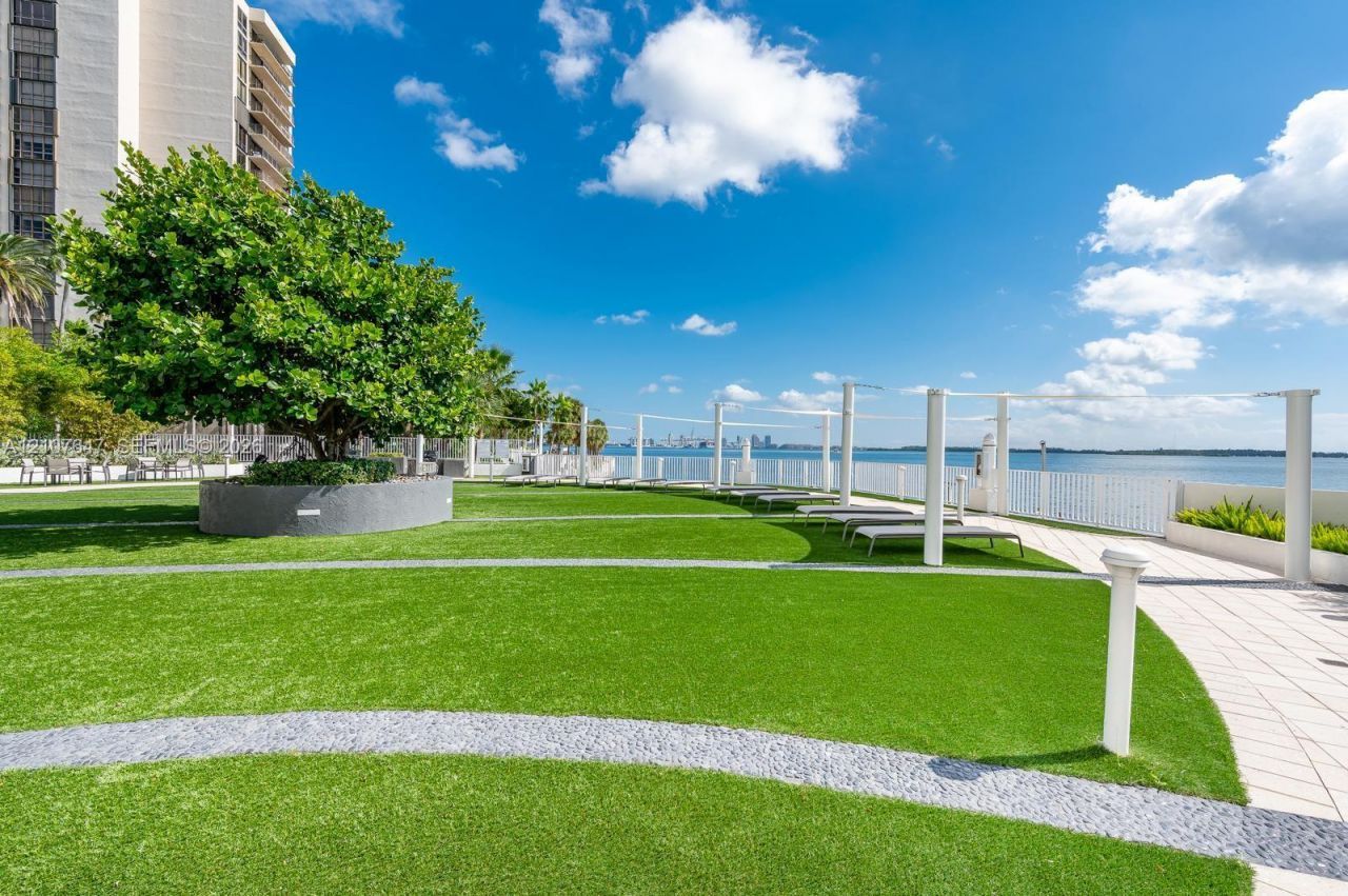 200 SE 15th Rd , Unit PH-A, Miami, FL 33129 Photo