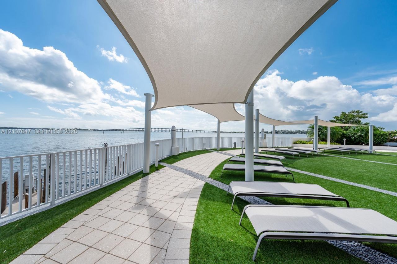 200 SE 15th Rd , Unit PH-A, Miami, FL 33129 Photo