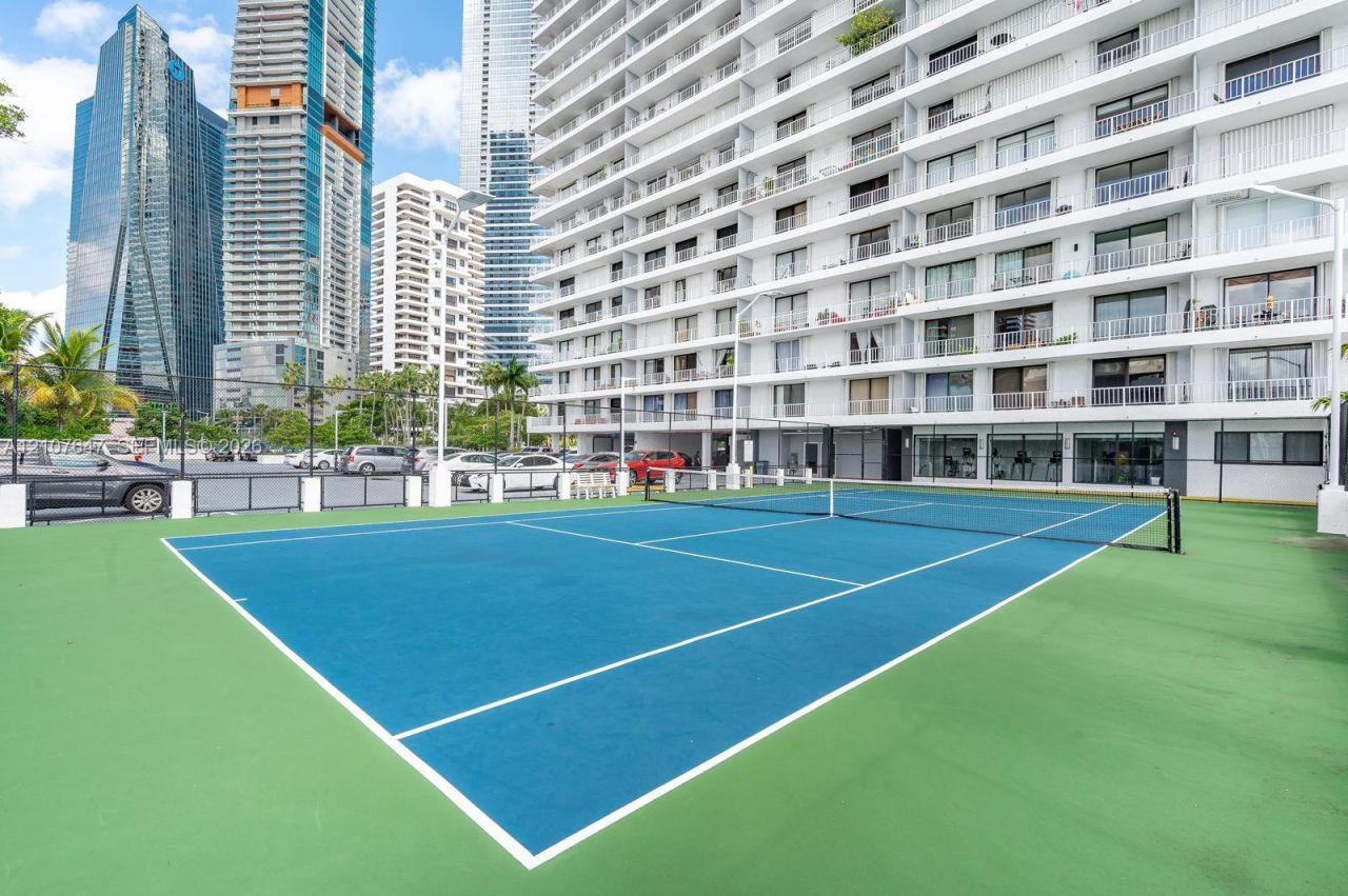 200 SE 15th Rd , Unit PH-A, Miami, FL 33129 Photo