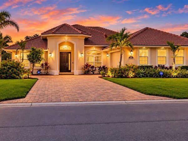 2801 Bent Pine Drive, Fort Pierce, FL 34951