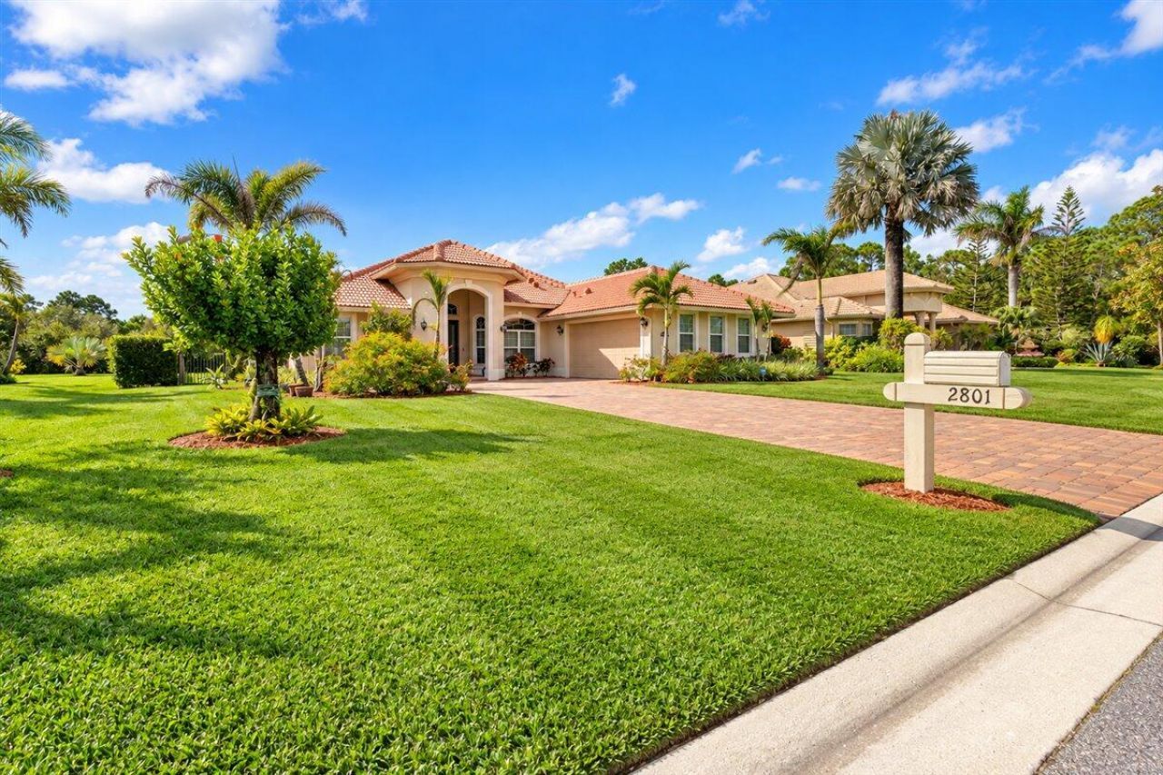 2801 Bent Pine Drive, Fort Pierce, FL 34951 Photo