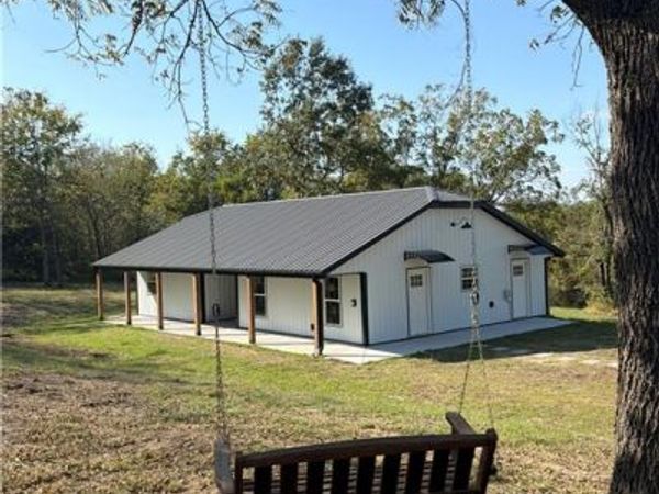 56 1821st Road, Kingsville, MO 64061