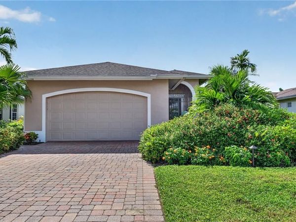 1171 Imperial DR, Unit 50, NAPLES, FL 34110