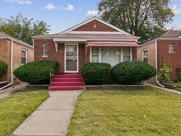 12613 S Throop Street , Calumet Park, IL 60827
