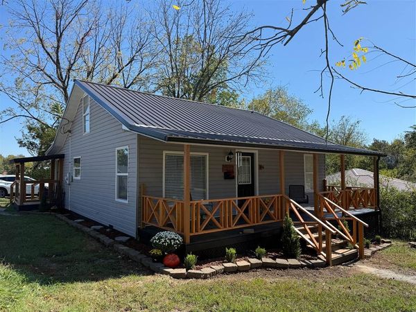 411 Hardin Street , Leitchfield, KY 42754