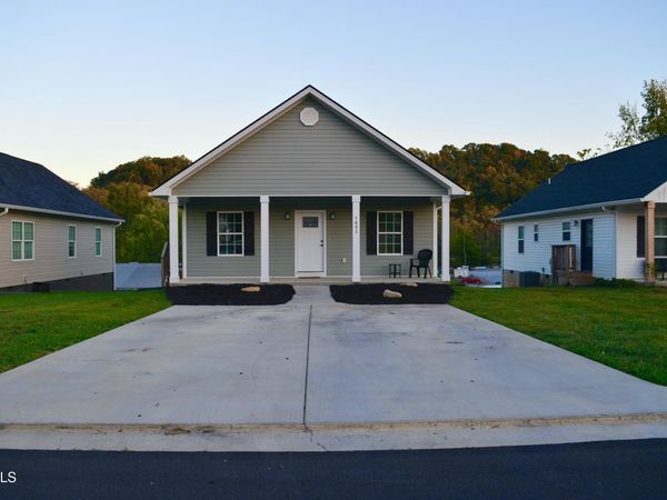 1602 East Millard Street, Johnson City, TN 37601