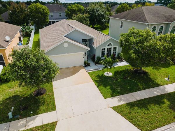 5138 NW WISK FERN Circle, Port St. Lucie, FL 34986