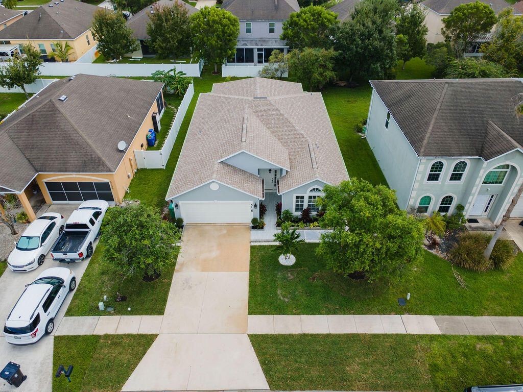 5138 NW Wisk Fern Circle, Port Saint Lucie, FL 34986 Photo