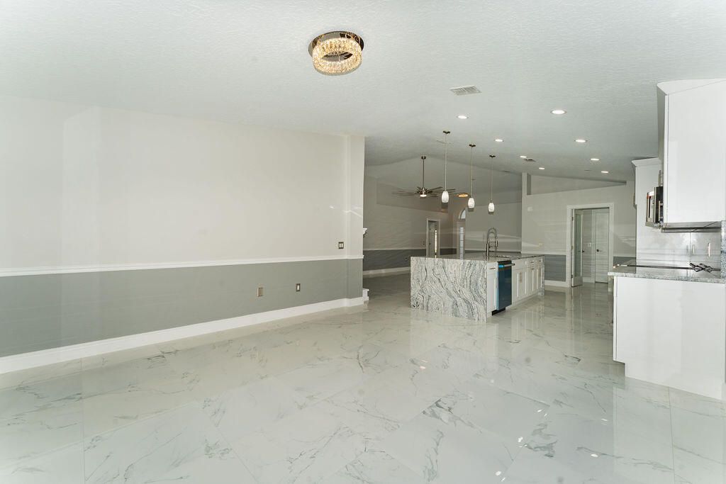 5138 NW Wisk Fern Circle, Port Saint Lucie, FL 34986 Photo