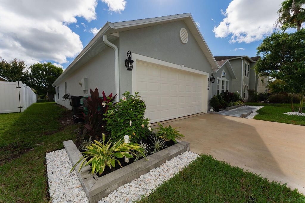 5138 NW Wisk Fern Circle, Port Saint Lucie, FL 34986 Photo