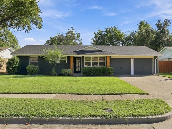 2960 Amber Lane, Farmers Branch, TX 75234