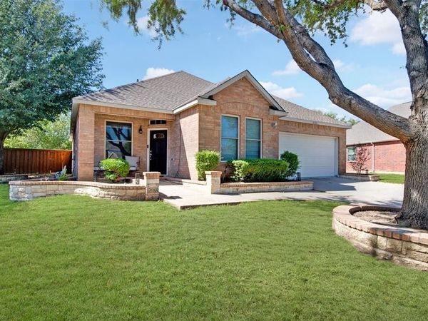 2600 Winterberry Lane, Little Elm, TX 75068