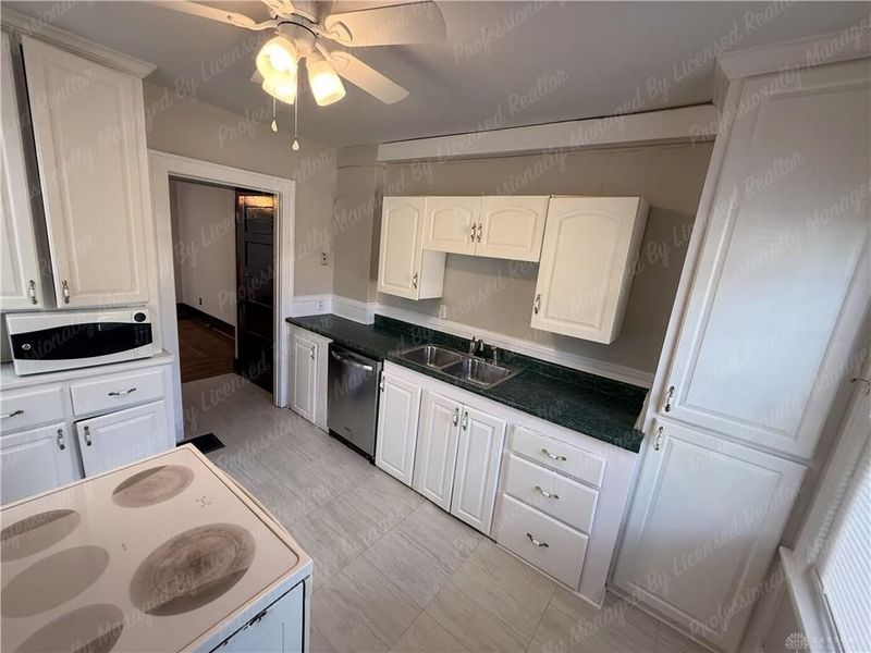3135 Wayne Avenue, Dayton, OH 45420 Photo 14