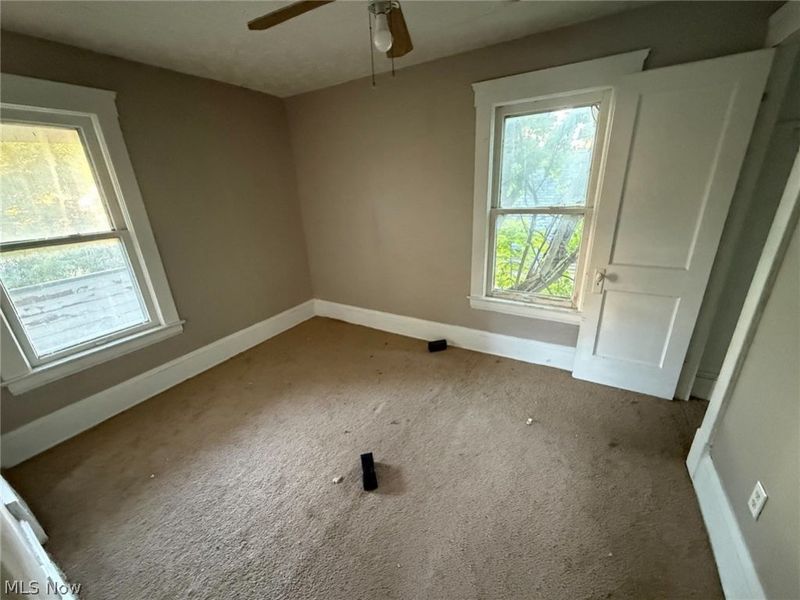 653 E 159th Street, Cleveland, OH 44110 Photo 11