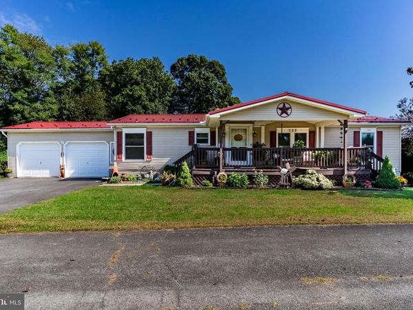 100 RUSTIC DRIVE, SHIPPENSBURG, PA 17257