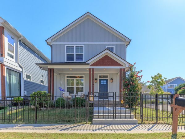 1384 Adams Street, Chattanooga, TN 37408