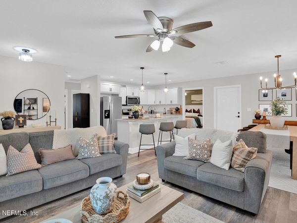 163 LAKE MARGO Drive, Satsuma, FL 32189