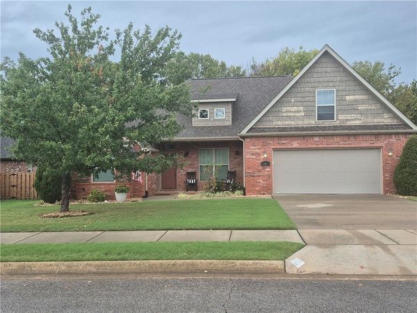 418 Bella Vita Street , Springdale, AR 72762