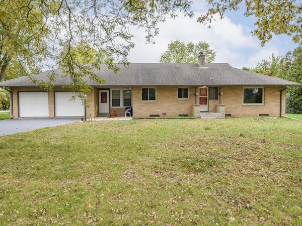 1080 Davidson Rd, Brookfield, WI 53045