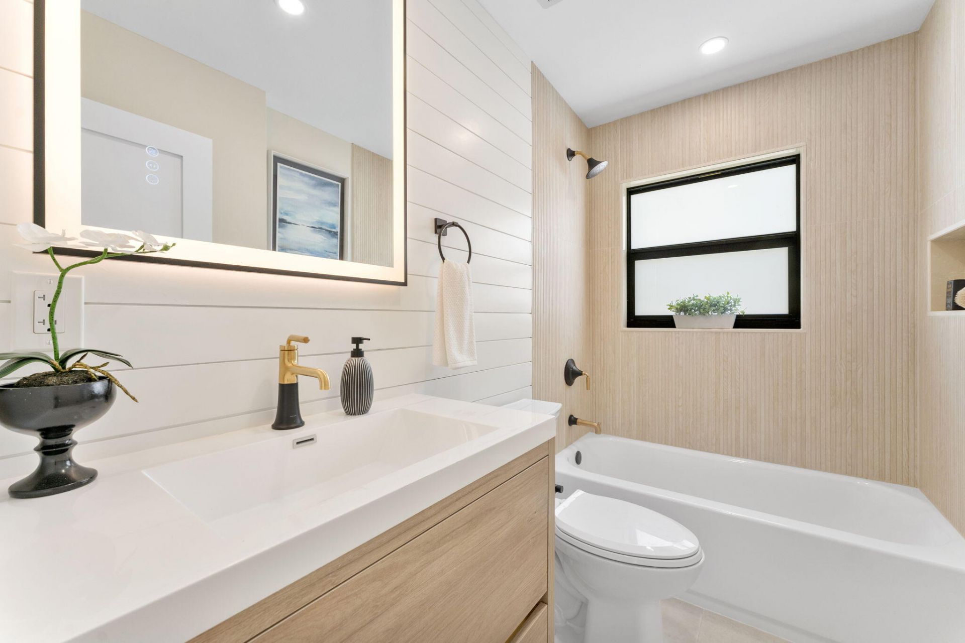 223 Vanderbilt Drive, Lake Worth, FL 33460 Photo
