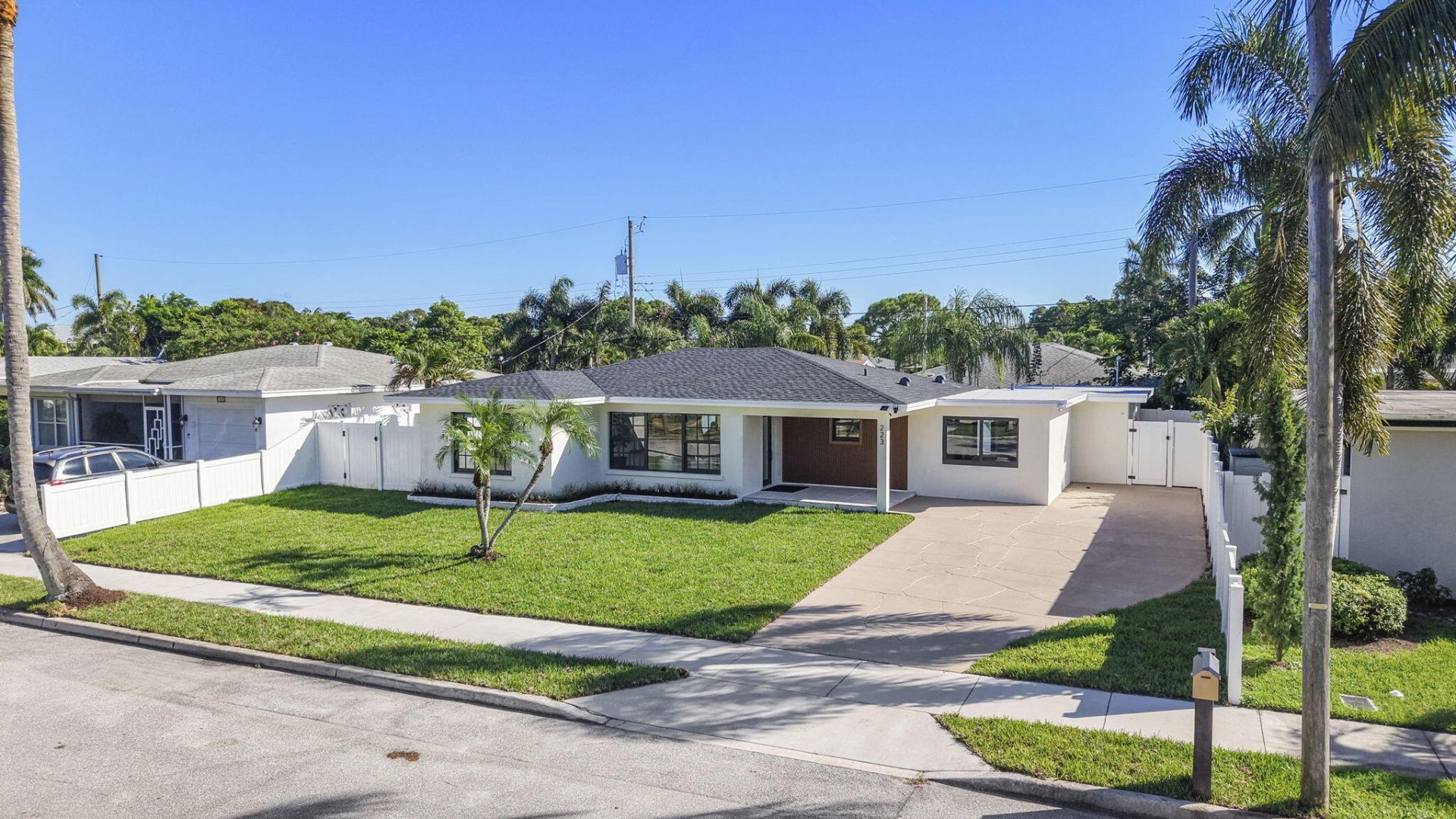 223 Vanderbilt Drive, Lake Worth, FL 33460 Photo