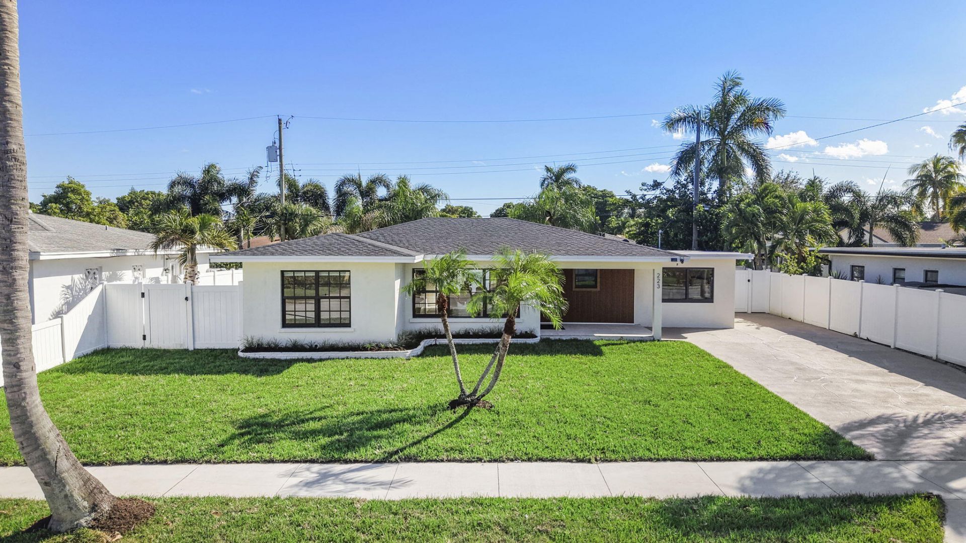 223 Vanderbilt Drive, Lake Worth, FL 33460 Photo