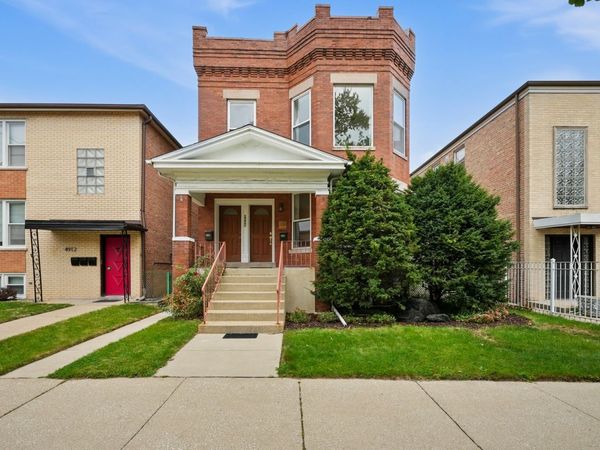 4908 W Berteau Avenue, Chicago, IL 60641