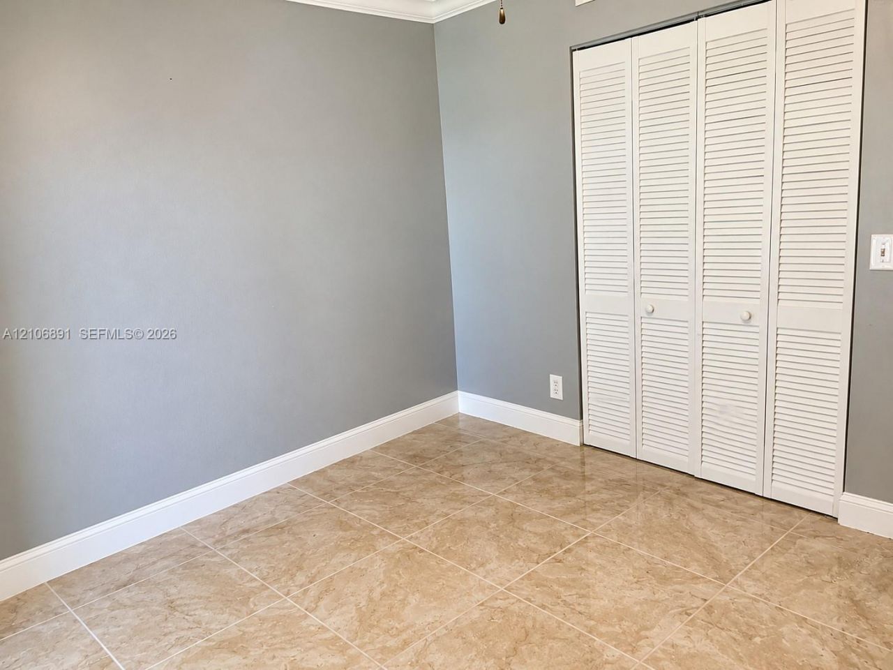 9729 Hammocks Blvd , Unit 202E, Miami, FL 33196 Photo