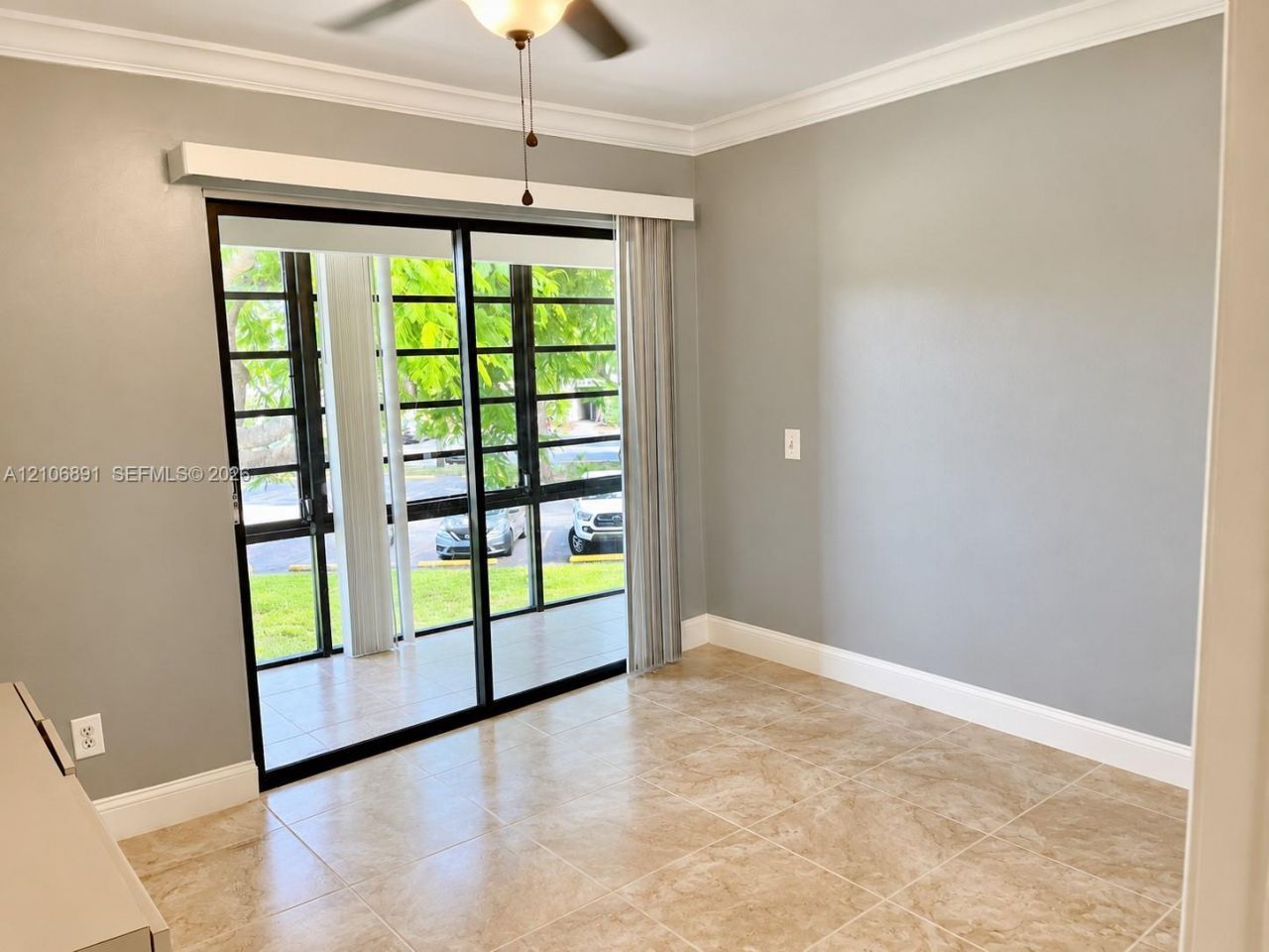 9729 Hammocks Blvd , Unit 202E, Miami, FL 33196 Photo